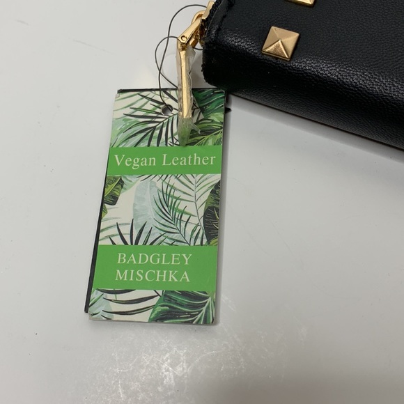 Badgley Mischka | Black Vegan Gold Studded Zipper Wallet | Clutch | Card Holder - Picture 3 of 10